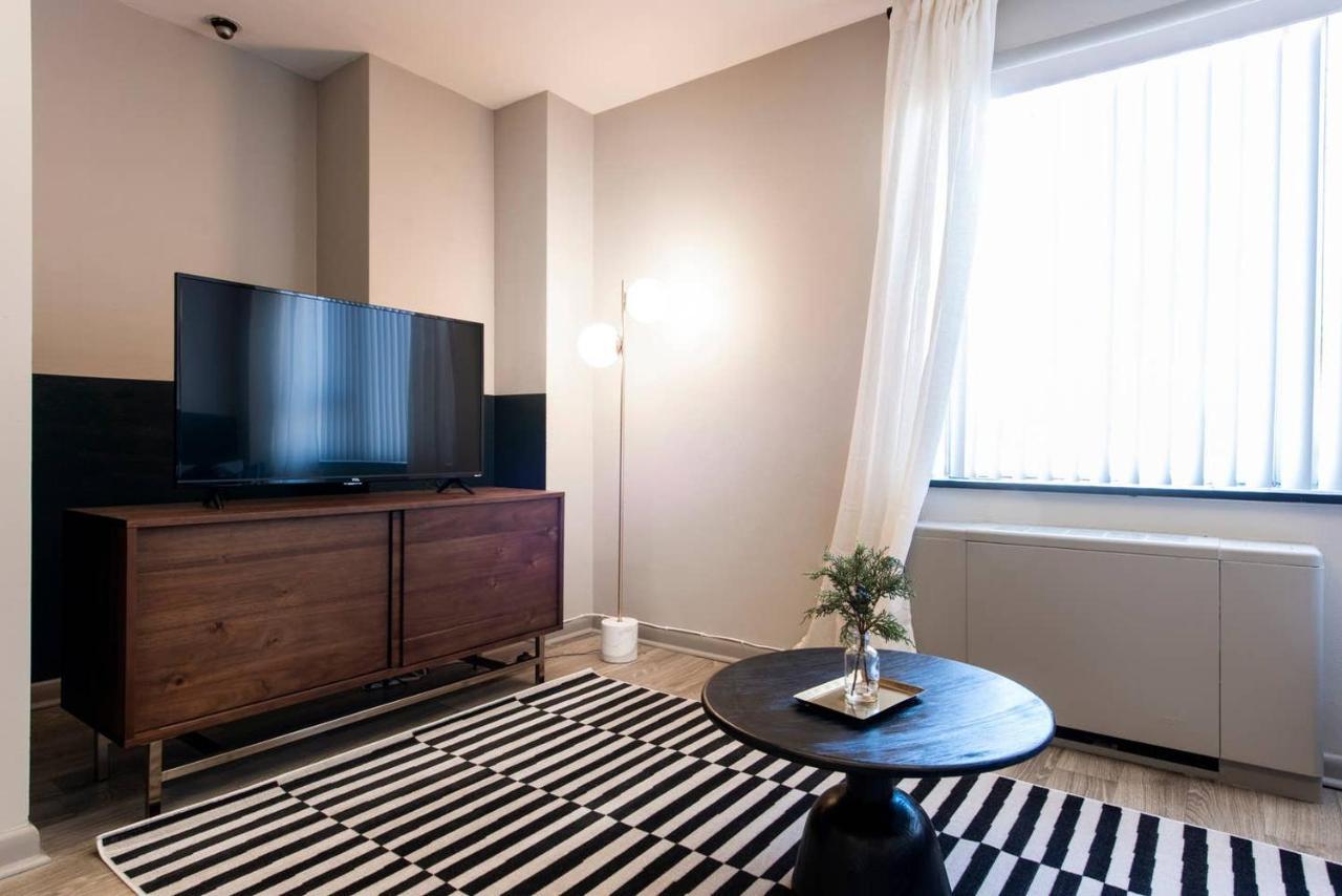 Abode Vue At 3Rd Downtown Loft Style Suite + Sleeper Sofa Louisville Exterior photo